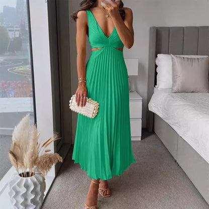 V-Neck Pleated Backless Maxi Sundress — view 5
